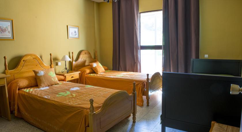 La Casona Del Pinar Albergue San Rafael Bilik gambar