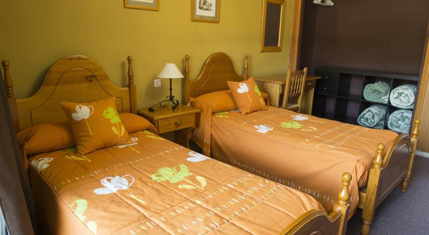 La Casona Del Pinar Albergue San Rafael Bilik gambar