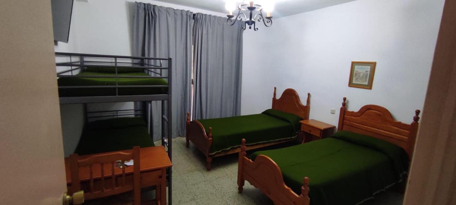 La Casona Del Pinar Albergue San Rafael Luaran gambar