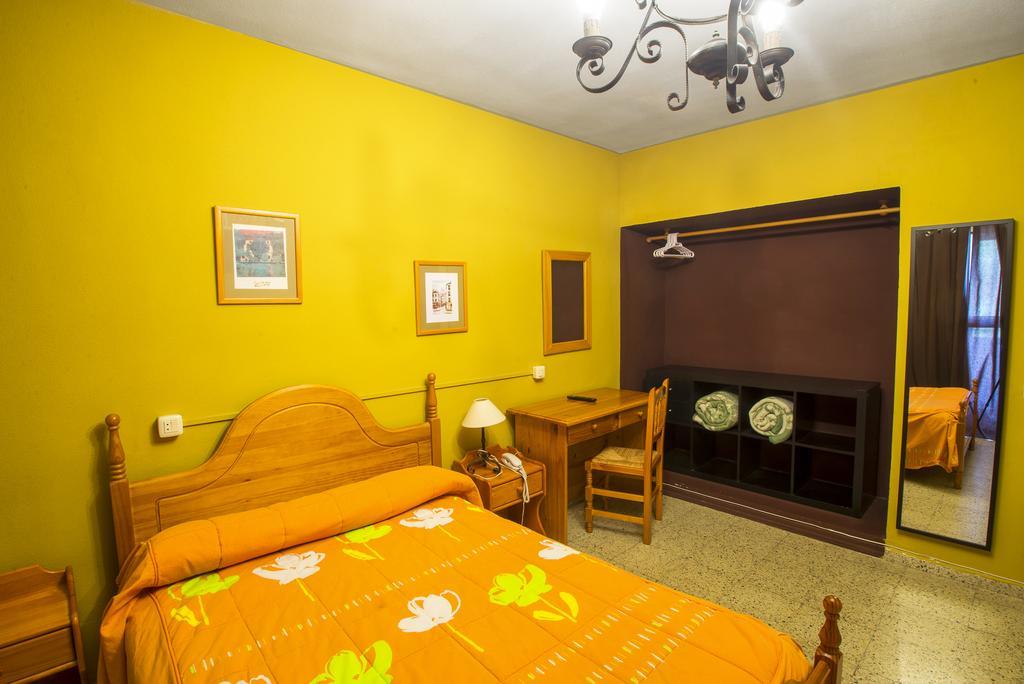 La Casona Del Pinar Albergue San Rafael Luaran gambar